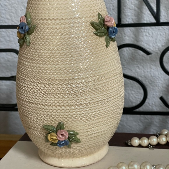 Ilsa Italian Potery Flower Vase - Picture 5 of 12